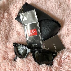 Ray-ban black wayfarer 🕶 classic sunglasses